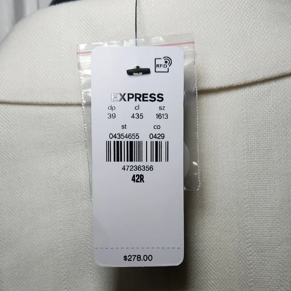 Express Men's Cream Blazer - Picture 4 of 7